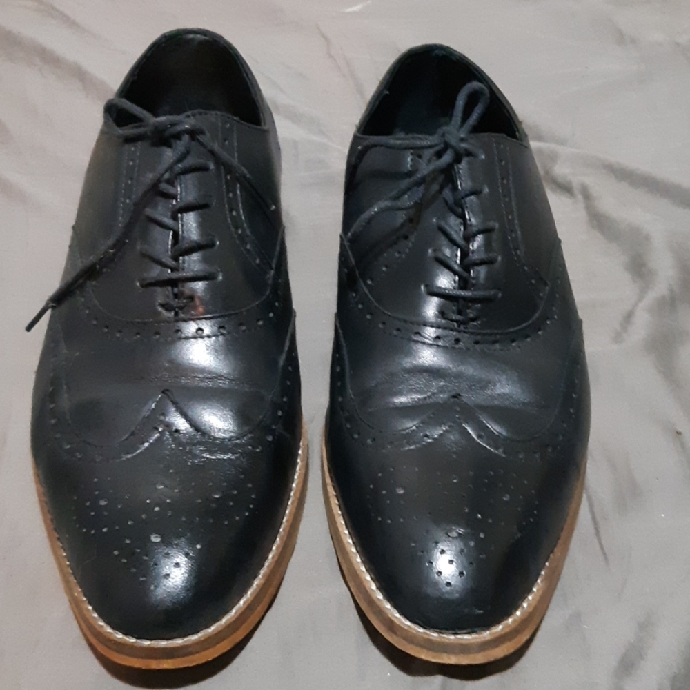 Womens Hardy Brand leather oxfords